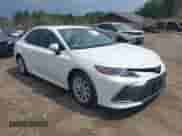 2022 Toyota Camry LE с VIN 4T1C11BK0NU069930, выставлен на аукционе IAAI как лот 42128497 с пробегом 17 049 миль миль и . История ставок и продаж доступна на DreamBid. Изображение 1.
