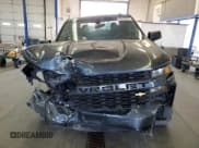 ✅ 2020 Chevrolet Silverado 1500 Custom • VIN: 3GCPYBEH1LG338623 • Lot: 69478224. Wystawiony na Copart z przebiegiem 47 294 mil. Bezpłatny archiwum sprzedaży aukcyjnych z USA i szczegółowy raport historii pojazdu na DreamBid. Zdjęcie 5.