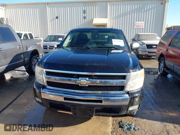 ✅ 2011 Chevrolet Silverado 1500 LT • VIN: 3GCPCSE08BG195239 • Lot: 43578662. Listed on IAAI with 156,455 mi. Free auction sales archive from the USA and detailed vehicle history report at DreamBid. Image 12.