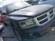 2010 Dodge Dakota z VIN 1D7CE3BK3AS164353, wystawiony jako IAAI lot #40646738 z przebiegiem 146 625 mil mil oraz . Historia ofert i sprzedaży dostępna na DreamBid. Obrazek 1.