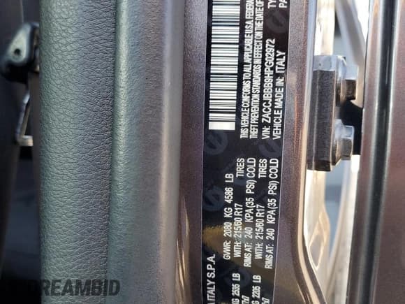 ✅ 2017 Jeep Renegade Latitude • VIN: ZACCJBBB9HPG02972 • Lot: 71671285. Wystawiony na Copart z przebiegiem 97 944 mil. Bezpłatny archiwum sprzedaży aukcyjnych z USA i szczegółowy raport historii pojazdu na DreamBid. Zdjęcie 14.