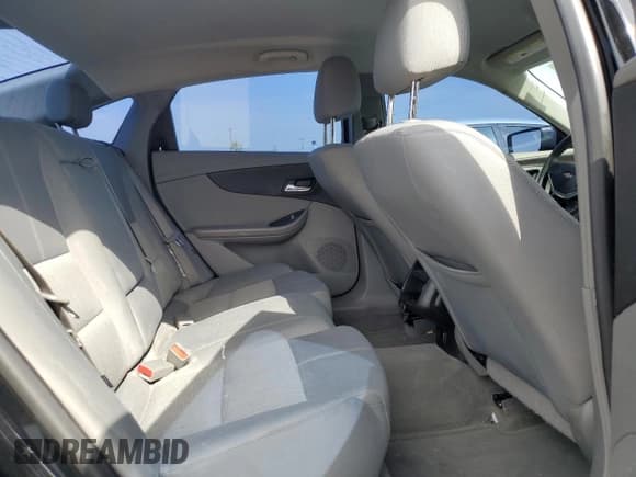 ✅ 2014 Chevrolet Impala LS • VIN: 2G11Y5SLXE9316951 • Lot: 74377934. Wystawiony na Copart z przebiegiem 145 318 mil. Bezpłatny archiwum sprzedaży aukcyjnych z USA i szczegółowy raport historii pojazdu na DreamBid. Zdjęcie 10.