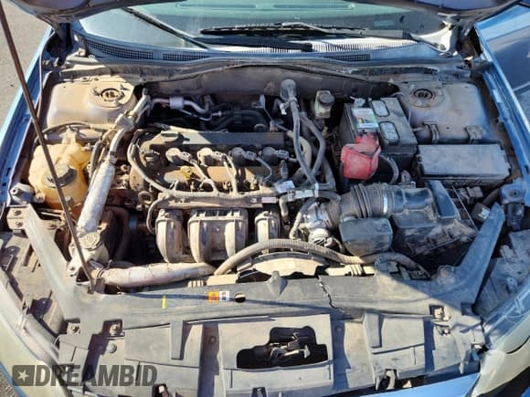 ✅ 2010 Ford Fusion SE • VIN: 3FAHP0HA1AR138892 • Lot: 59781125. Listed on Copart with 157,900 mi. Free auction sales archive from the USA and detailed vehicle history report at DreamBid. Image 11.