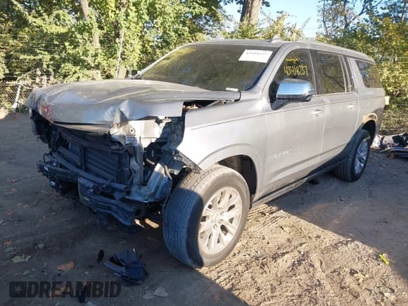 ✅ 2023 Chevrolet Suburban Premier • VIN: 1GNSKFKD0PR264984 • Лот: 43418237. Опубликован ранее на IAAI с пробегом 79 011 миль. Бесплатный доступ к архиву аукционных продаж из США и подробный отчёт об истории автомобиля на DreamBid. Изображение 2.