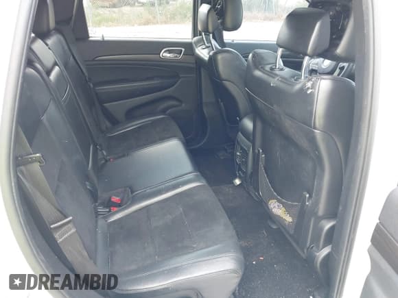 ✅ 2015 Jeep Grand Cherokee Laredo • VIN: 1C4RJEAG7FC143838 • Lot: 42276658. Listed on IAAI with 135,441 mi. Free auction sales archive from the USA and detailed vehicle history report at DreamBid. Image 8.
