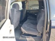 ✅ 2000 Chevrolet Suburban LS • VIN: 3GNFK16T3YG200512 • Лот: 42901923. Опубликован ранее на IAAI с пробегом 238 165 миль. Бесплатный доступ к архиву аукционных продаж из США и подробный отчёт об истории автомобиля на DreamBid. Изображение 8.