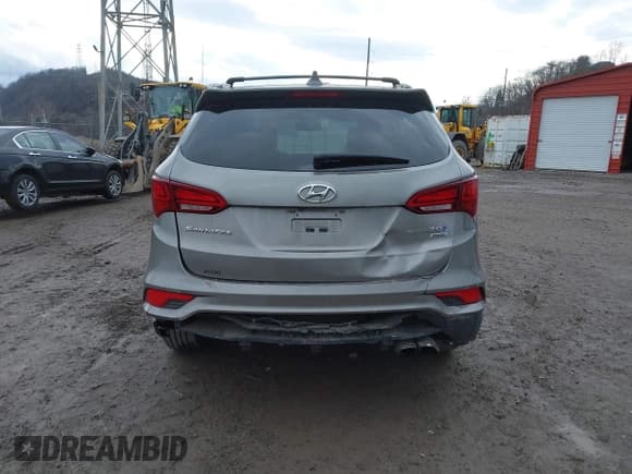 ✅ 2018 Hyundai Santa Fe Limited • VIN: 5XYZUDLA3JG536959 • Лот: 41648966. Опубликован ранее на IAAI с пробегом 72 563 миль. Бесплатный доступ к архиву аукционных продаж из США и подробный отчёт об истории автомобиля на DreamBid. Изображение 17.