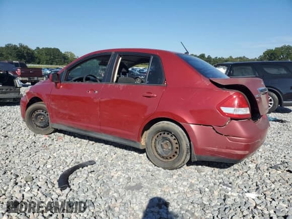 ✅ 2011 Nissan Versa S • VIN: 3N1BC1APXBL406412 • Lot: 72086845. Wystawiony na Copart z przebiegiem 244 610 mil. Bezpłatny archiwum sprzedaży aukcyjnych z USA i szczegółowy raport historii pojazdu na DreamBid. Zdjęcie 2.