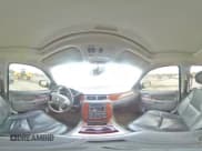 ✅ 2010 Chevrolet Suburban LTZ • VIN: 1GNUKKE34AR182672 • Lot: 90367875. Wystawiony na Copart z przebiegiem 226 745 mil. Bezpłatny archiwum sprzedaży aukcyjnych z USA i szczegółowy raport historii pojazdu na DreamBid. Zdjęcie 14.