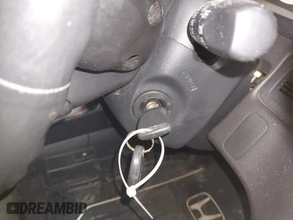 ✅ 2005 Honda Civic Si • VIN: SHHEP33555U501838 • Лот: 42469699. Опубликован ранее на IAAI с пробегом 102 355 миль. Бесплатный доступ к архиву аукционных продаж из США и подробный отчёт об истории автомобиля на DreamBid. Изображение 11.