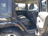 ✅ 2010 Jeep Commander Limited • VIN: 1J4RG5GT6AC146638 • Лот: 42391331. Опубликован ранее на IAAI с пробегом 142 609 миль. Бесплатный доступ к архиву аукционных продаж из США и подробный отчёт об истории автомобиля на DreamBid. Изображение 8.