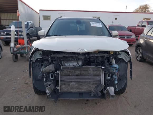 ✅ 2020 Jeep Compass Limited • VIN: 3C4NJCCB0LT200787 • Lot: 43679191. Listed on IAAI with 103,612 mi. Free auction sales archive from the USA and detailed vehicle history report at DreamBid. Image 12.