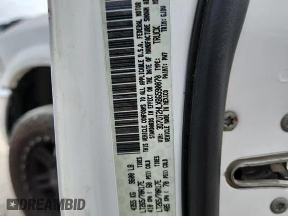 ✅ 2011 Ram 2500 Laramie • VIN: 3D7UT2HLXBG590070 • Lot: 81688875. Wystawiony na Copart z przebiegiem 98 827 mil. Bezpłatny archiwum sprzedaży aukcyjnych z USA i szczegółowy raport historii pojazdu na DreamBid. Zdjęcie 12.