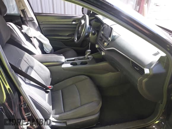 ✅ 2019 Nissan Altima S • VIN: 1N4BL4BV3KC157223 • Лот: 43127216. Опубликован ранее на IAAI с пробегом 63 459 миль. Бесплатный доступ к архиву аукционных продаж из США и подробный отчёт об истории автомобиля на DreamBid. Изображение 5.