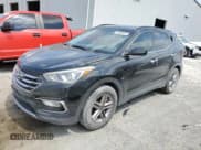 ✅ 2017 Hyundai Santa Fe 2.4L • VIN: 5XYZU3LB9HG389561 • Лот: 57660914. Опубликован ранее на Copart с пробегом 156 229 миль. Бесплатный доступ к архиву аукционных продаж из США и подробный отчёт об истории автомобиля на DreamBid. Изображение 1.