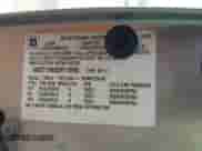 1999 Chevrolet Blazer LS z VIN 1GNCT18W3XK116060, wystawiony jako IAAI lot #42213762 z przebiegiem 216 788 mil mil oraz . Historia ofert i sprzedaży dostępna na DreamBid. Obrazek 9.