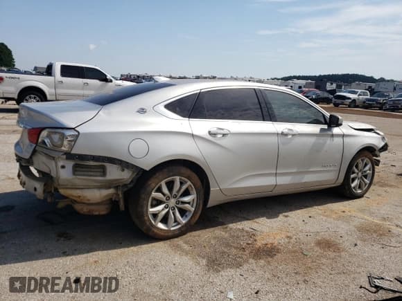 ✅ 2018 Chevrolet Impala LT • VIN: 2G1105S37J9131421 • Лот: 62909744. Опубликован ранее на Copart с пробегом Не указан. Бесплатный доступ к архиву аукционных продаж из США и подробный отчёт об истории автомобиля на DreamBid. Изображение 3.