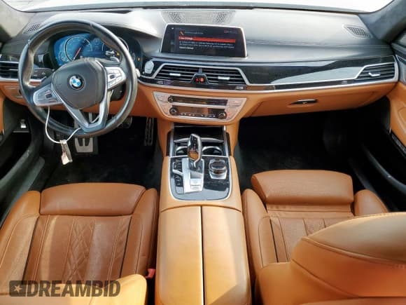 ✅ 2018 BMW 7 Series 750i • VIN: WBA7F0C52JGM23950 • Lot: 61341985. Listed on Copart with 70,268 mi. Free auction sales archive from the USA and detailed vehicle history report at DreamBid. Image 8.