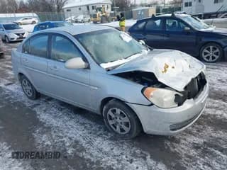 ✅ 2007 Hyundai Accent GLS • VIN: KMHCN46C07U141995 • Лот: 41258952. Опубликован ранее на IAAI с пробегом 232 601 миль. Бесплатный доступ к архиву аукционных продаж из США и подробный отчёт об истории автомобиля на DreamBid. Изображение 1.