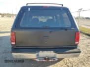 ✅ 1993 Ford Explorer Eddie Bauer • VIN: 1FMDU34X6PUA93264 • Lot: 82560544. Listed on Copart with 21,822 mi. Free auction sales archive from the USA and detailed vehicle history report at DreamBid. Image 6.