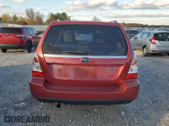 ✅ 2008 Subaru Forester X • VIN: JF1SG65698H731193 • Lot: 90421545. Listed on Copart with 176,278 mi. Free auction sales archive from the USA and detailed vehicle history report at DreamBid. Image 6.