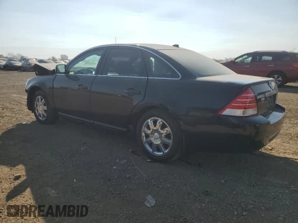 ✅ 2007 Mercury Montego Premier • VIN: 1MEHM43177G607984 • Лот: 76375754. Опубликован ранее на Copart с пробегом Не указан. Бесплатный доступ к архиву аукционных продаж из США и подробный отчёт об истории автомобиля на DreamBid. Изображение 2.