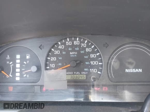 ✅ 1998 Nissan Frontier XE • VIN: 1N6DD26S8WC355853 • Лот: 42581457. Опубликован ранее на IAAI с пробегом 303 045 миль. Бесплатный доступ к архиву аукционных продаж из США и подробный отчёт об истории автомобиля на DreamBid. Изображение 7.