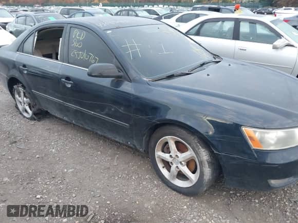 ✅ 2007 Hyundai Sonata SE • VIN: 5NPEU46F27H175957 • Lot: 43552827. Listed on IAAI with Not provided miles. Access the free auction sales archive from the USA and view a detailed vehicle history report at DreamBid. Image 6.