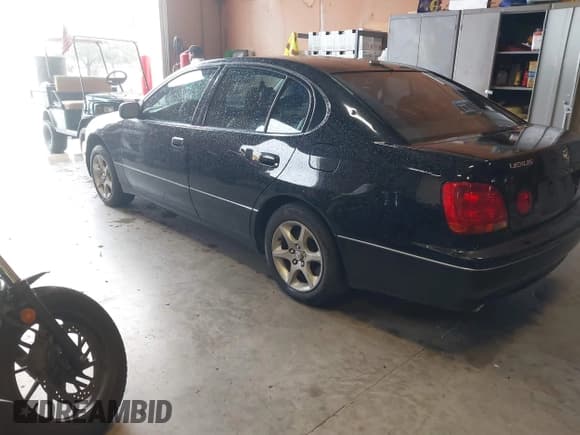 ✅ 2001 Lexus GS 300 • VIN: JT8BD69SX10128461 • Lot: 43255425. Wystawiony na IAAI z przebiegiem 180 072 mil. Bezpłatny archiwum sprzedaży aukcyjnych z USA i szczegółowy raport historii pojazdu na DreamBid. Zdjęcie 3.