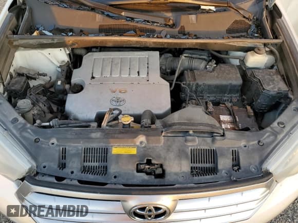 ✅ 2012 Toyota Highlander SE • VIN: 5TDBK3EH4CS154182 • Лот: 91065785. Опубликован ранее на Copart с пробегом 182 301 миль. Бесплатный доступ к архиву аукционных продаж из США и подробный отчёт об истории автомобиля на DreamBid. Изображение 12.