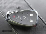 ✅ 2020 Chevrolet Traverse High Country • VIN: 1GNEVNKW0LJ277730 • Lot: 43411309. Wystawiony na IAAI z przebiegiem 54 314 mil. Bezpłatny archiwum sprzedaży aukcyjnych z USA i szczegółowy raport historii pojazdu na DreamBid. Zdjęcie 11.