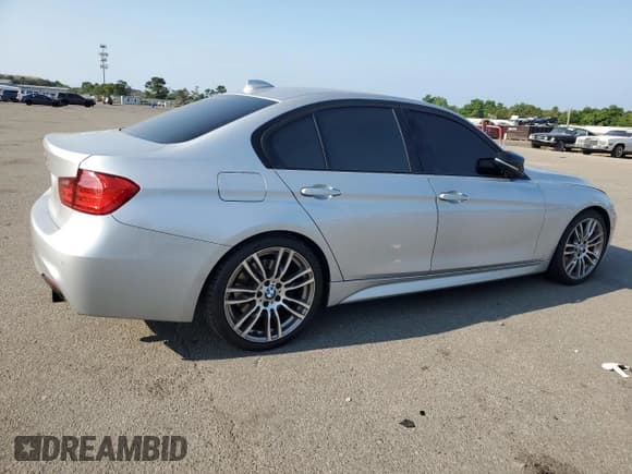 ✅ 2013 BMW 3 Series 335i • VIN: WBA3A9C51DF477171 • Lot: 66340465. Listed on Copart with Not provided. Free auction sales archive from the USA and detailed vehicle history report at DreamBid. Image 3.