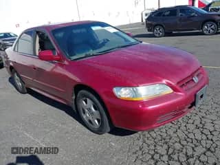 2002 Honda Accord EX с VIN 1HGCG16572A017619, выставлен на аукционе IAAI как лот 43426260 с пробегом 178 810 миль миль и . История ставок и продаж доступна на DreamBid. Изображение 1.
