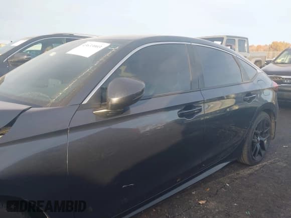 ✅ 2022 Honda Civic Sport Touring • VIN: 19XFL1H88NE000683 • Лот: 43633003. Опубликован ранее на IAAI с пробегом 69 642 миль. Бесплатный доступ к архиву аукционных продаж из США и подробный отчёт об истории автомобиля на DreamBid. Изображение 15.