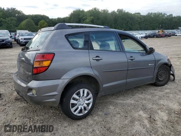 ✅ 2005 Pontiac Vibe GT • VIN: 5Y2SN66L65Z451063 • Lot: 70332724. Listed on Copart with 237,677 mi. Free auction sales archive from the USA and detailed vehicle history report at DreamBid. Image 3.