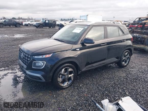 ✅ 2022 Hyundai Venue Limited • VIN: KMHRC8A33NU142442 • Lot: 41317961. Listed on IAAI with 46,912 mi. Free auction sales archive from the USA and detailed vehicle history report at DreamBid. Image 17.