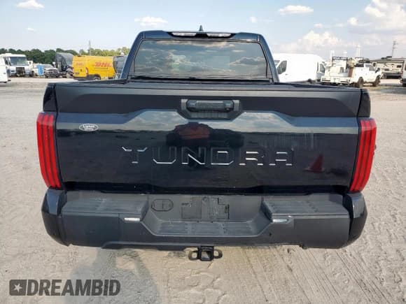 ✅ 2024 Toyota Tundra SR5 • VIN: 5TFLA5AB3RX035319 • Лот: 81043735. Опубликован ранее на Copart с пробегом 111 440 миль. Бесплатный доступ к архиву аукционных продаж из США и подробный отчёт об истории автомобиля на DreamBid. Изображение 7.