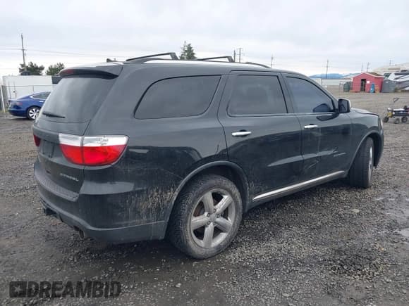 ✅ 2013 Dodge Durango Citadel • VIN: 1C4SDHET9DC510172 • Lot: 41829385. Wystawiony na IAAI z przebiegiem 133 710 mil. Bezpłatny archiwum sprzedaży aukcyjnych z USA i szczegółowy raport historii pojazdu na DreamBid. Zdjęcie 4.