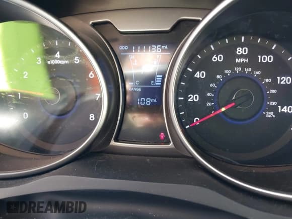 ✅ 2014 Hyundai Veloster • VIN: KMHTC6AD6EU194151 • Lot: 41775835. Wystawiony na IAAI z przebiegiem 111 136 mil. Bezpłatny archiwum sprzedaży aukcyjnych z USA i szczegółowy raport historii pojazdu na DreamBid. Zdjęcie 7.