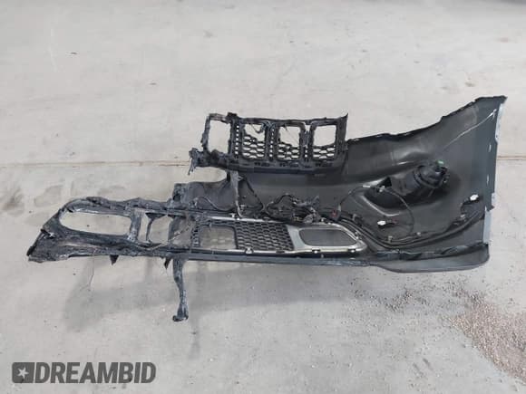 ✅ 2018 Jeep Grand Cherokee Limited • VIN: 1C4RJFBG4JC264839 • Lot: 42684653. Listed on IAAI with 85,768 mi. Free auction sales archive from the USA and detailed vehicle history report at DreamBid. Image 12.