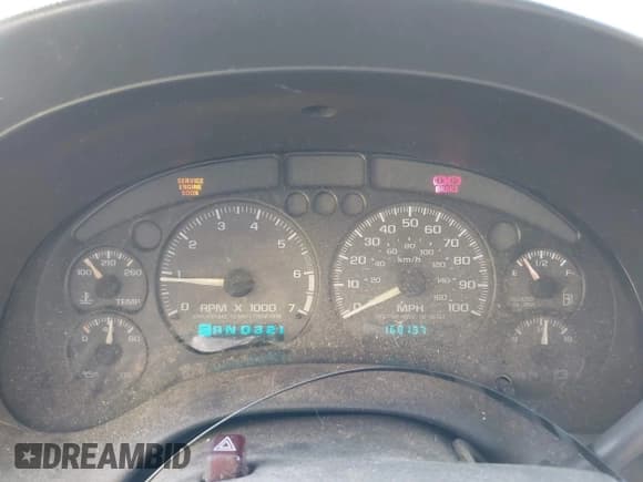 ✅ 1998 GMC Sonoma SLS • VIN: 1GTCS1940W8520986 • Lot: 43620364. Listed on IAAI with 221,061 mi. Free auction sales archive from the USA and detailed vehicle history report at DreamBid. Image 7.