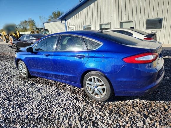 ✅ 2016 Ford Fusion SE • VIN: 3FA6P0H78GR200387 • Лот: 89657015. Опубликован ранее на Copart с пробегом 144 162 миль. Бесплатный доступ к архиву аукционных продаж из США и подробный отчёт об истории автомобиля на DreamBid. Изображение 2.