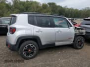 ✅ 2017 Jeep Renegade Trailhawk • VIN: ZACCJBCB5HPG38544 • Lot: 82104775. Listed on Copart with 98,947 mi. Free auction sales archive from the USA and detailed vehicle history report at DreamBid. Image 3.