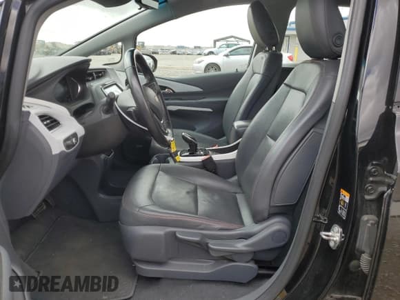 ✅ 2017 Chevrolet Bolt EV Premier • VIN: 1G1FX6S07H4186140 • Lot: 42833785. Wystawiony na Copart z przebiegiem 125 587 mil. Bezpłatny archiwum sprzedaży aukcyjnych z USA i szczegółowy raport historii pojazdu na DreamBid. Zdjęcie 7.