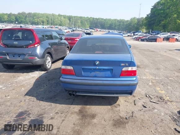 1998 BMW 3 Series M3s with VIN WBSCD9324WEE08785, listed as a IAAI auction lot 42065988 with 202,400 mi miles and . Bid and sale history available at DreamBid. Image 16.