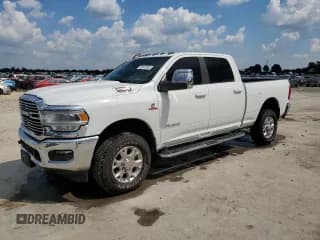 ✅ 2024 Ram 2500 Laramie • VIN: 3C6UR5FL4RG356117 • Lot: 68910535. Wystawiony na Copart z przebiegiem 16 528 mil. Bezpłatny archiwum sprzedaży aukcyjnych z USA i szczegółowy raport historii pojazdu na DreamBid. Zdjęcie 1.