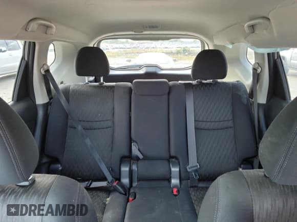 ✅ 2017 Nissan Rogue SL • VIN: 5N1AT2MV1HC804715 • Lot: 89635255. Wystawiony na Copart z przebiegiem 117 050 mil. Bezpłatny archiwum sprzedaży aukcyjnych z USA i szczegółowy raport historii pojazdu na DreamBid. Zdjęcie 10.