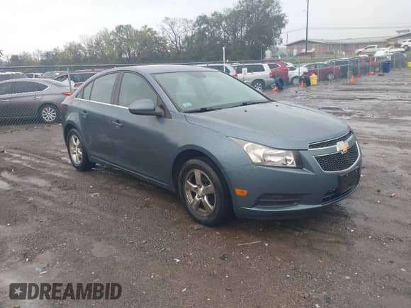 2012 Chevrolet Cruze 1LT с VIN 1G1PF5SC5C7363867, выставлен на аукционе IAAI как лот 43579046 с пробегом 143 423 миль миль и . История ставок и продаж доступна на DreamBid. Изображение 1.