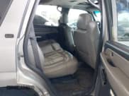 ✅ 2001 Chevrolet Tahoe LS • VIN: 1GNEK13T71J206740 • Lot: 42883272. Wystawiony na IAAI z przebiegiem 232 580 mil. Bezpłatny archiwum sprzedaży aukcyjnych z USA i szczegółowy raport historii pojazdu na DreamBid. Zdjęcie 8.