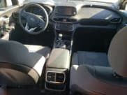 ✅ 2019 Hyundai Santa Fe SE • VIN: 5NMS2CAD0KH120793 • Lot: 51002314. Wystawiony na Copart z przebiegiem 37 126 mil. Bezpłatny archiwum sprzedaży aukcyjnych z USA i szczegółowy raport historii pojazdu na DreamBid. Zdjęcie 8.